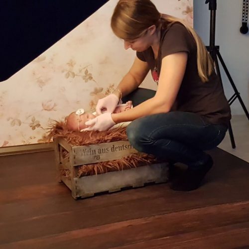 Making of - Newborn Shooting Weinkiste